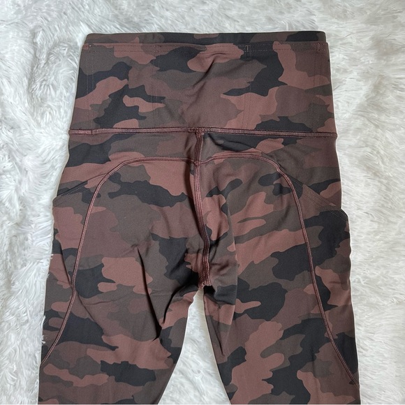 Lululemon Fast & Free Tight *Brushed - Picture 2 of 5